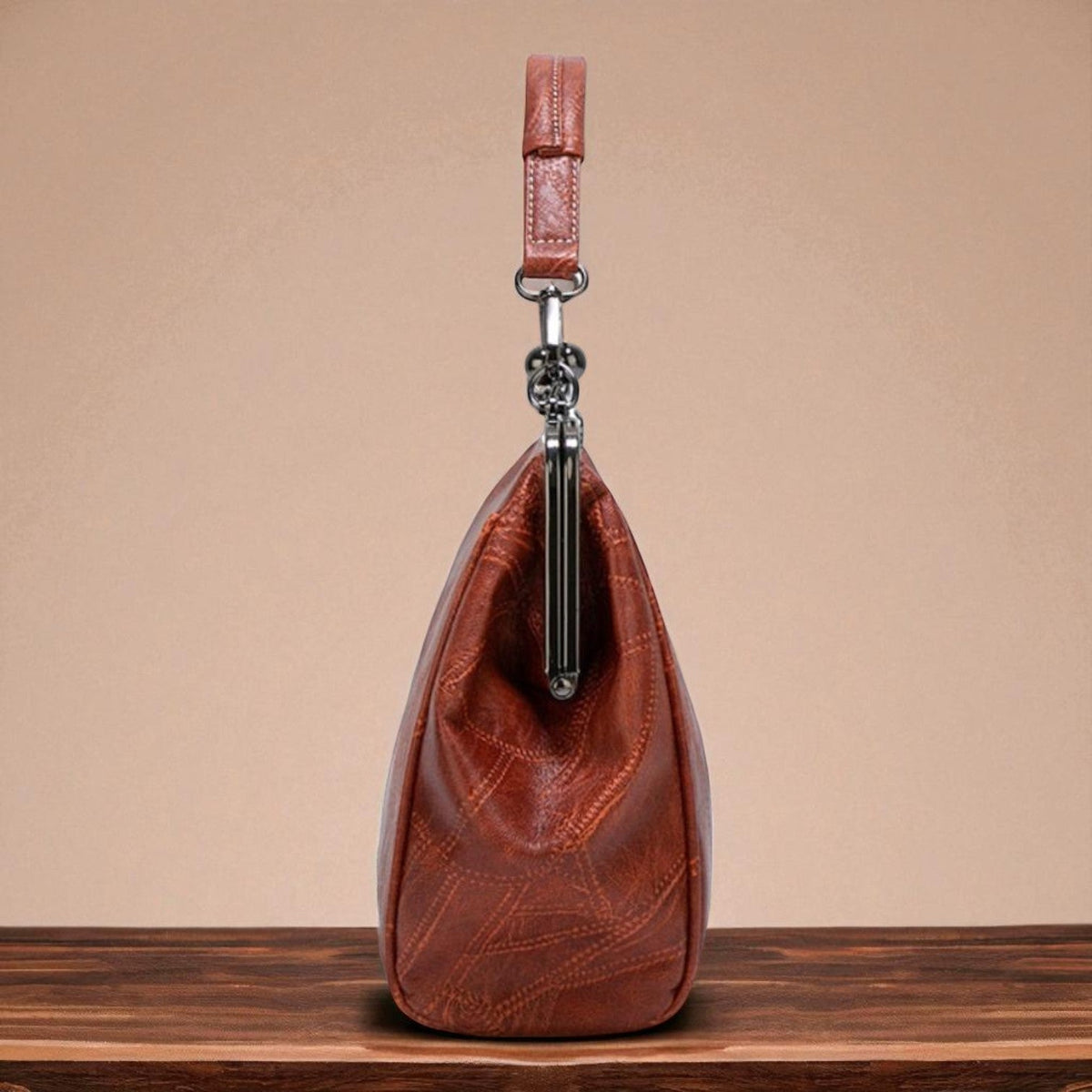 Handväska dam vintage präglad crossbody med justerbar axelrem