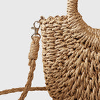 Handväska dam i naturlig stil med rundad silhuett och lätt design