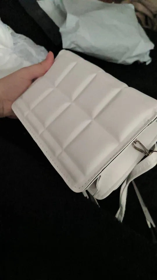 Crossbody väska dam liten med lång axelrem