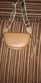 Crossbody väska dam vintage liten sadelväska med bred axelrem