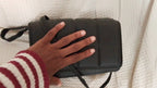 Crossbody väska dam liten med lång axelrem