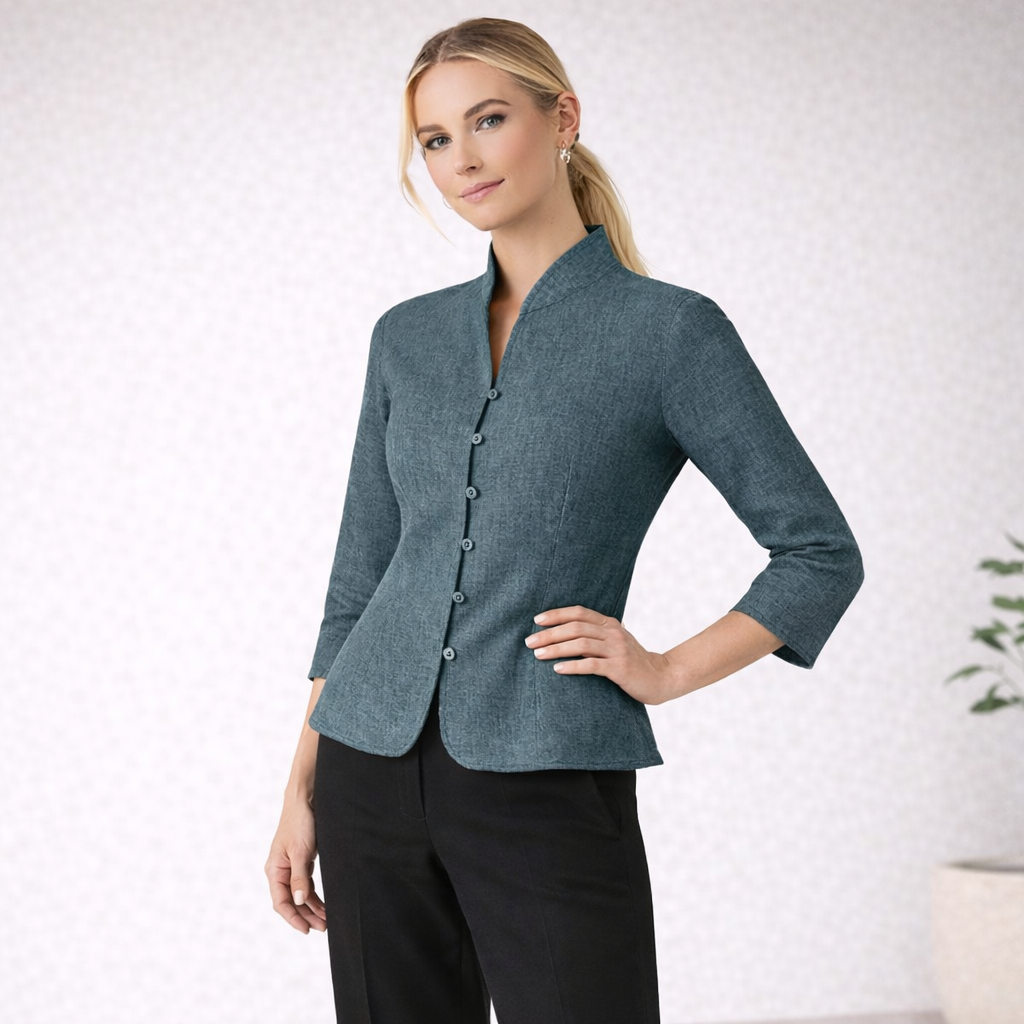Leona - Elegant Damblus med Hög Krage och Tidlös Design