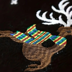 Jultröja herr med broderat rendjur, regnbågsmönster och långa ärmar