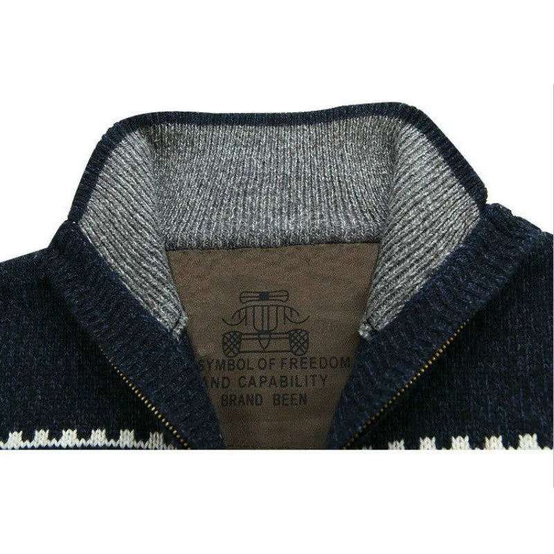 Jultröja herr stickad med Fair Isle-mönster och hög hals