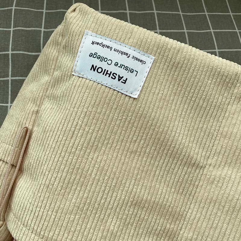 Crossbody väska dam i ribbad manchester med vintage stil och stort huvudfack