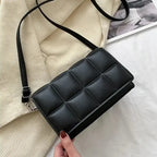 Crossbody väska dam liten med lång axelrem