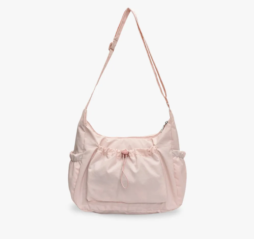 Crossbody väska dam med laptopfack och flera fickor