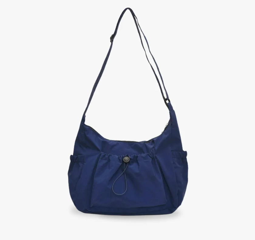 Crossbody väska dam med laptopfack och flera fickor