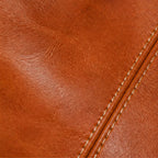 Crossbody väska dam vintage med handtag och kiss lock-lås