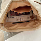 Crossbody väska dam i ribbad manchester med vintage stil och stort huvudfack