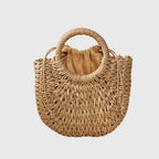 Handväska dam i naturlig stil med rundad silhuett och lätt design