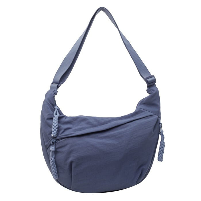 Crossbody väska dam halvmånformad med justerbar axelrem och flerfack