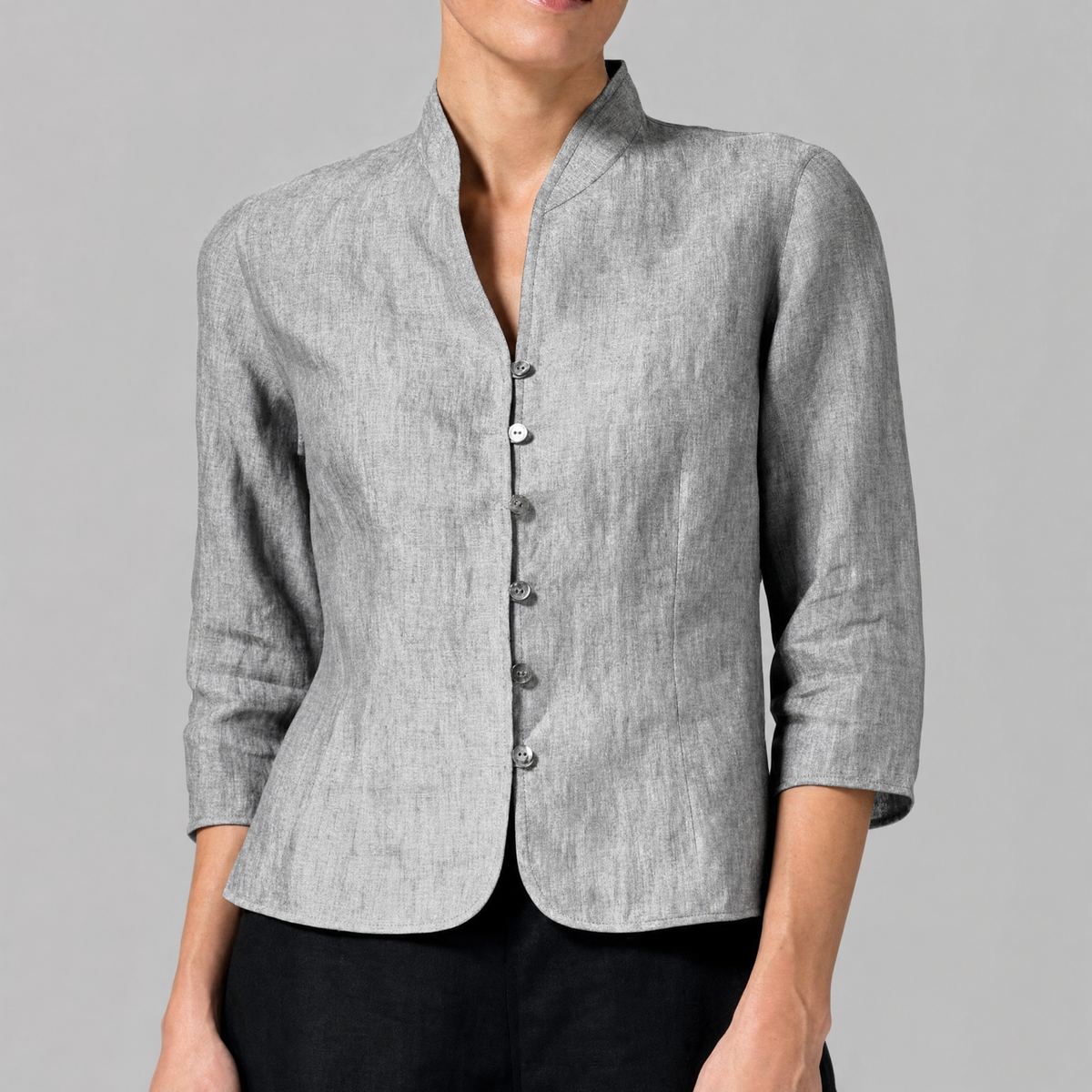 Blus dam med ståkrage, knäppt framsida och trekvartsärm i chambray-look