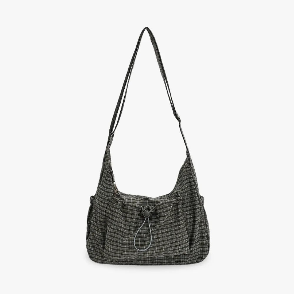 Crossbody väska dam med laptopfack och flera fickor