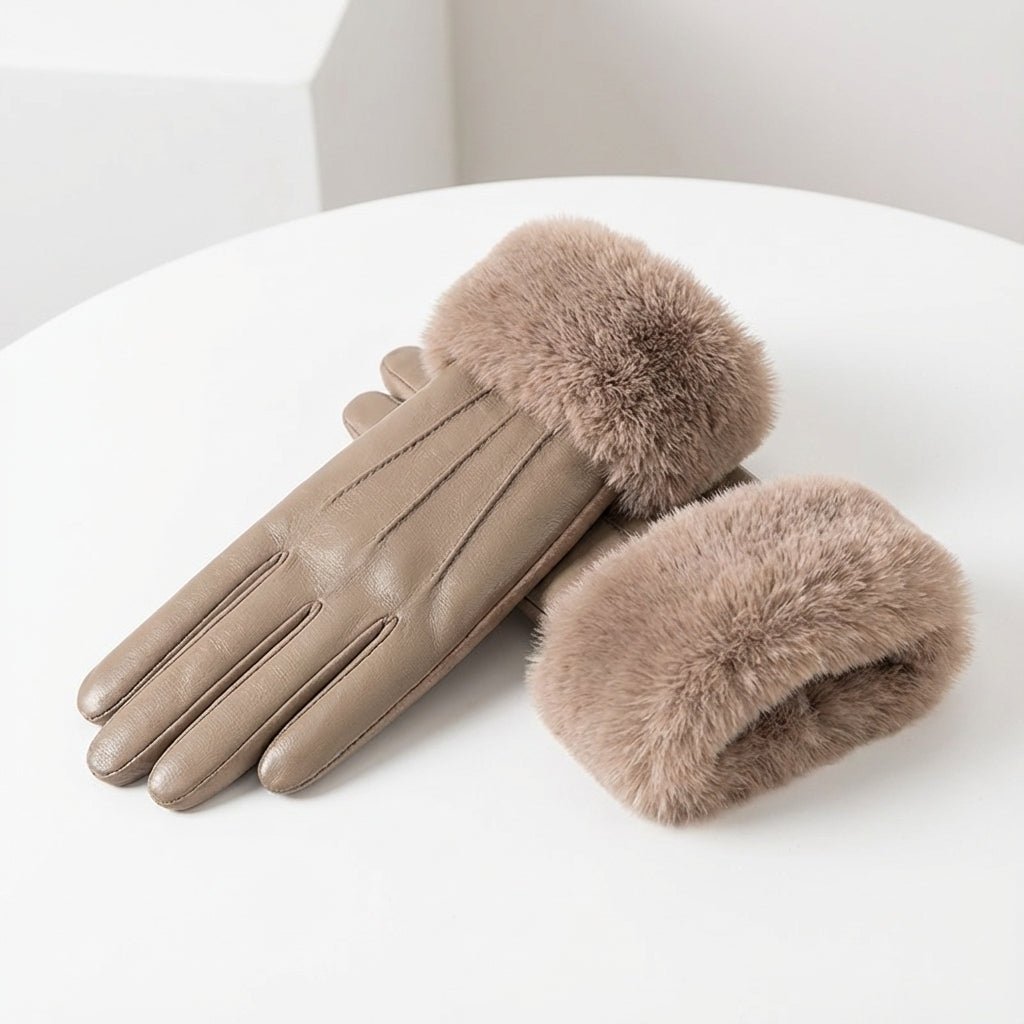 Handskar dam med pälsmanschett i vinterdesign