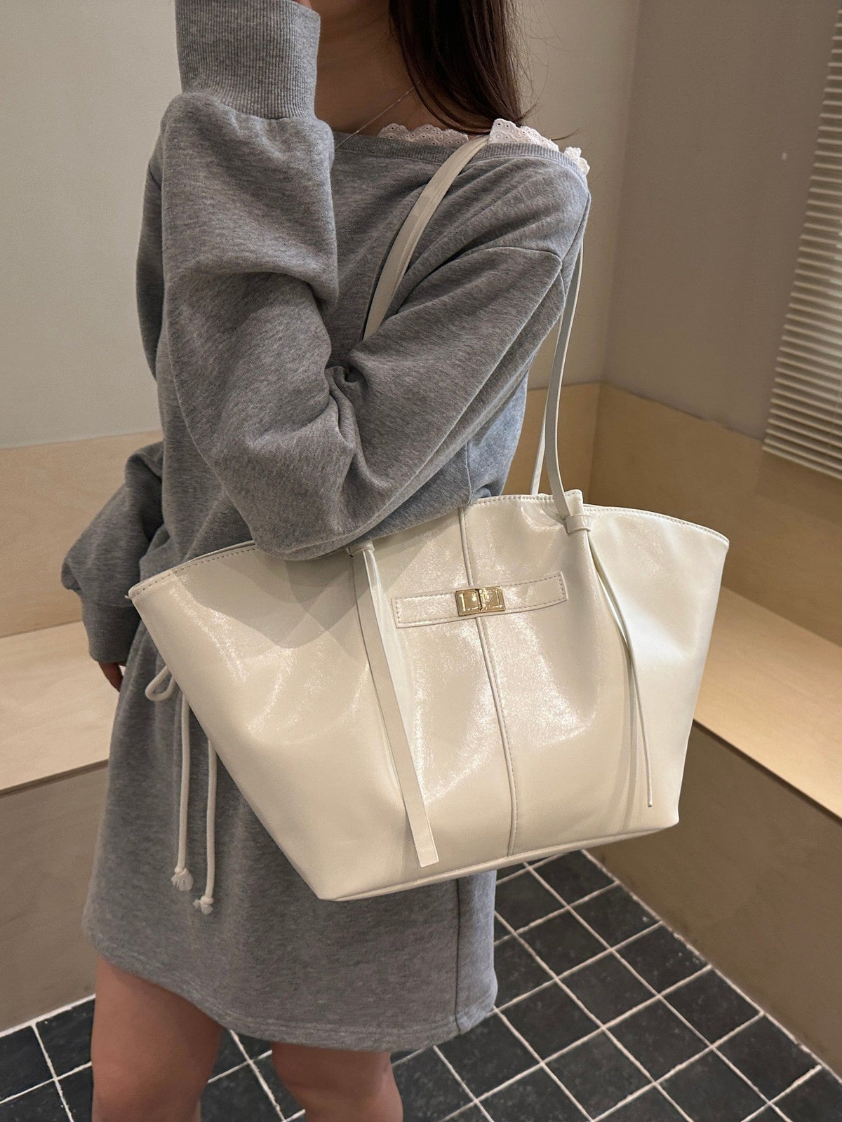 Tote bag dam strukturerad shopper handväska med stort innerfack