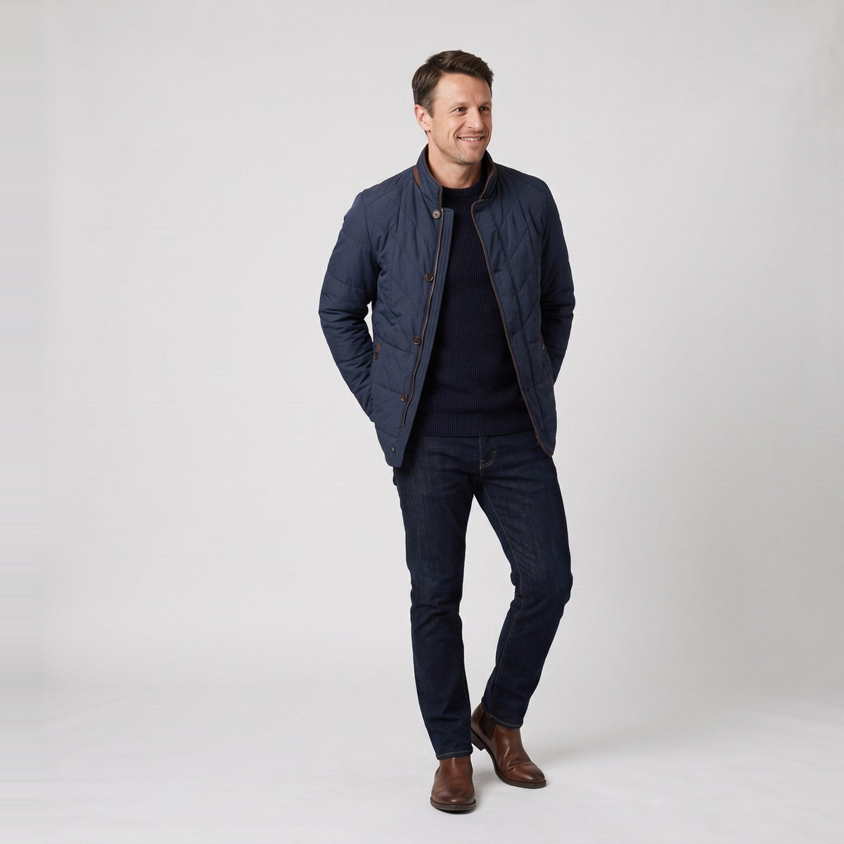 Herr vinterjacka quiltad med stående krage och kontrastkant
