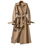 Trenchcoat dam midilängd med dubbelknäppt front och långärmad design