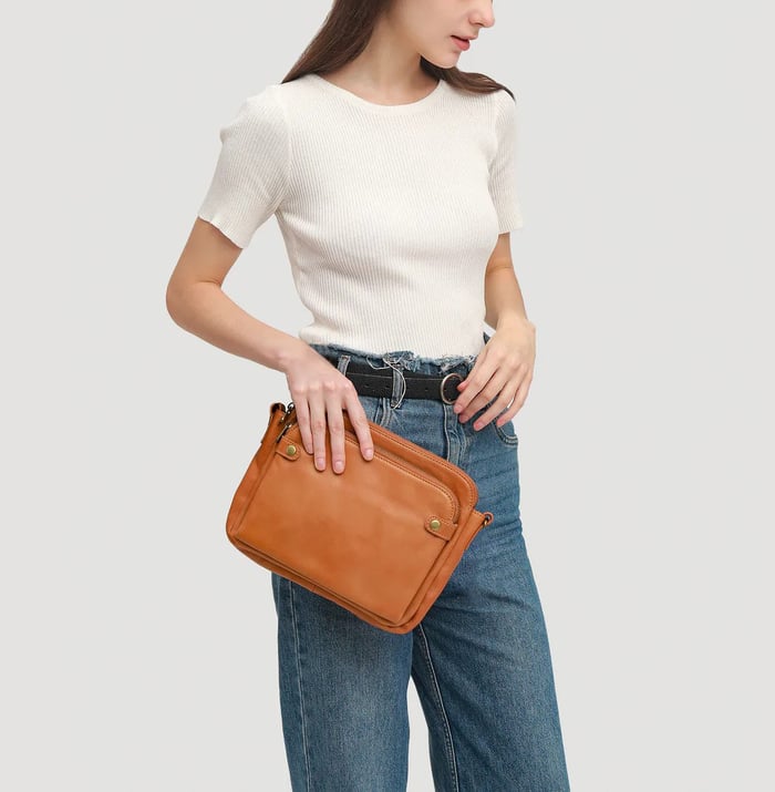 Ysabel - Elegant Läder Crossbodyväska med Justerbar Rem